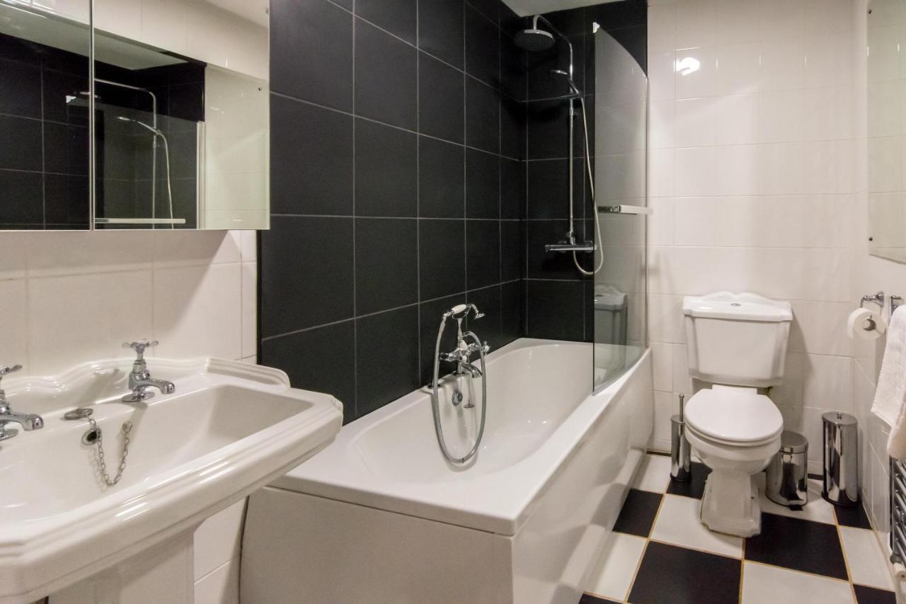 Free Parking! Very Large 2 Bedroom Clifton Flat Bristol Eksteriør billede